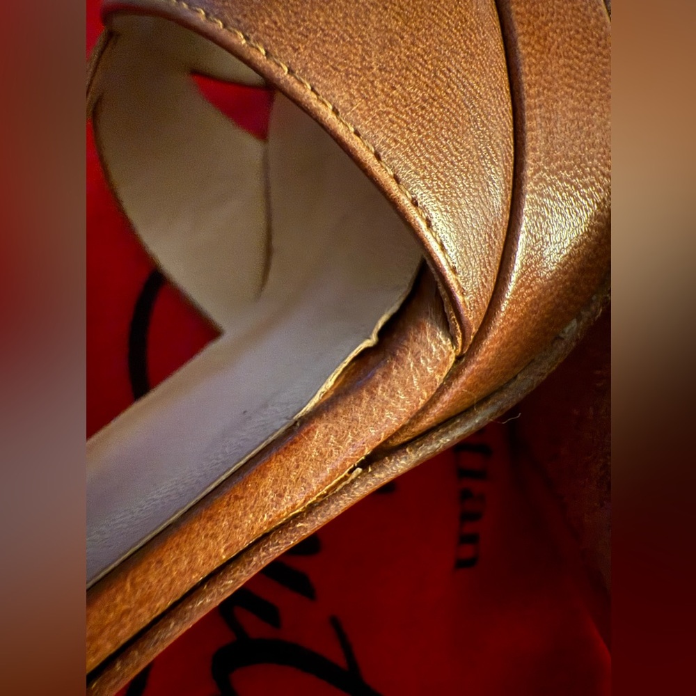 ✨Vintage✨Christian Louboutin Tan Cosette T-strap Leather Heels ❤️ - Picture 6 of 12